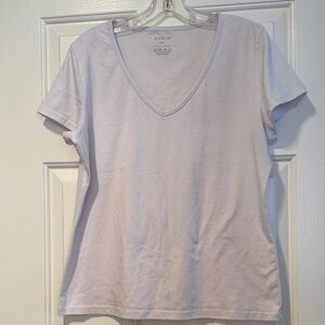 SHEIN Women's Classic White V-Neck Tee